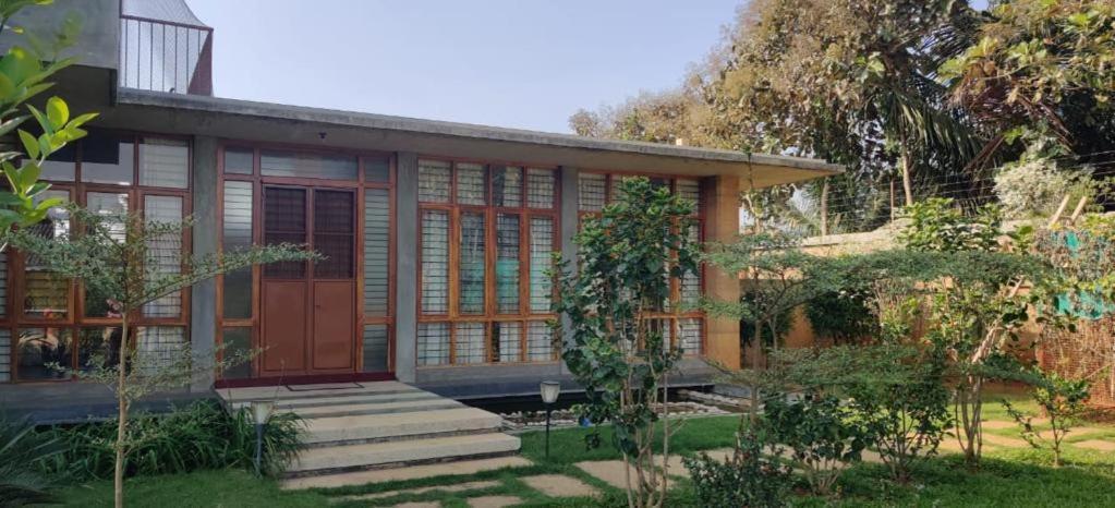 Serene Meadows Villa Bengaluru Kültér fotó
